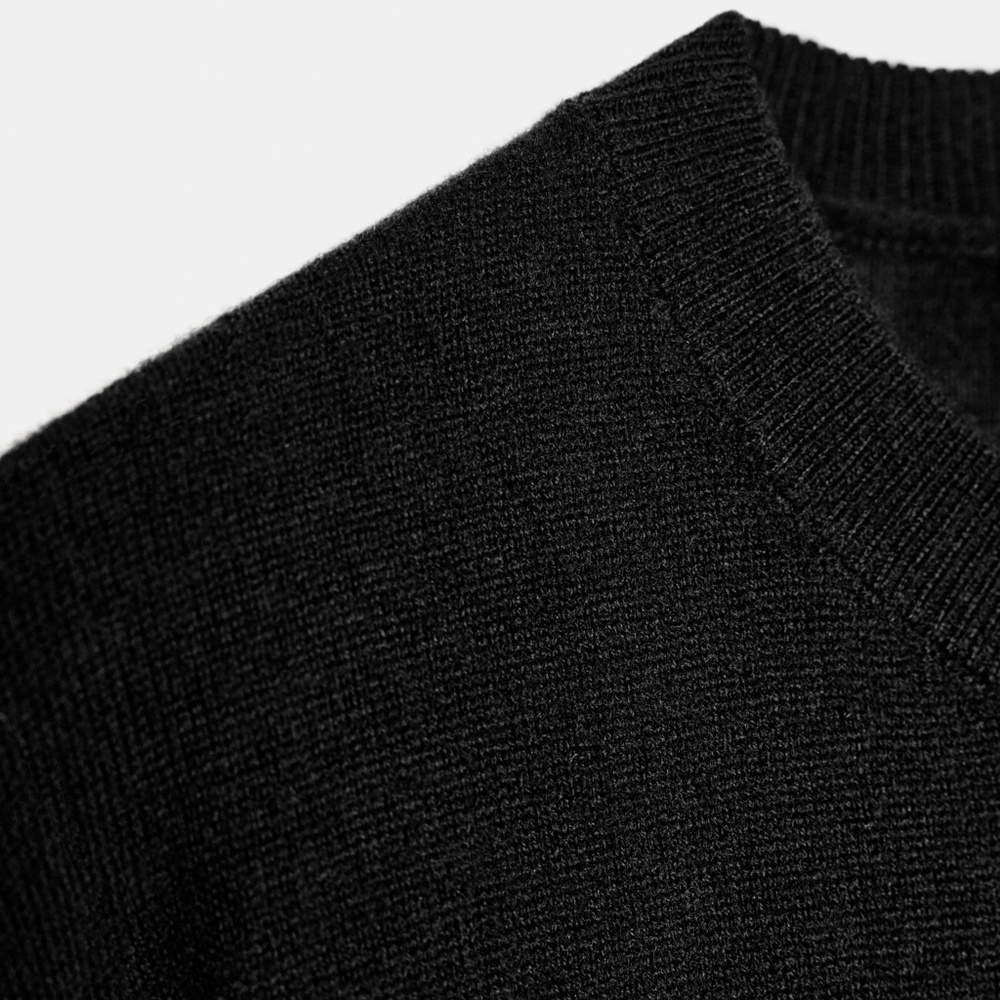 Zara Basic Knit Sweater - Picture 5 of 5